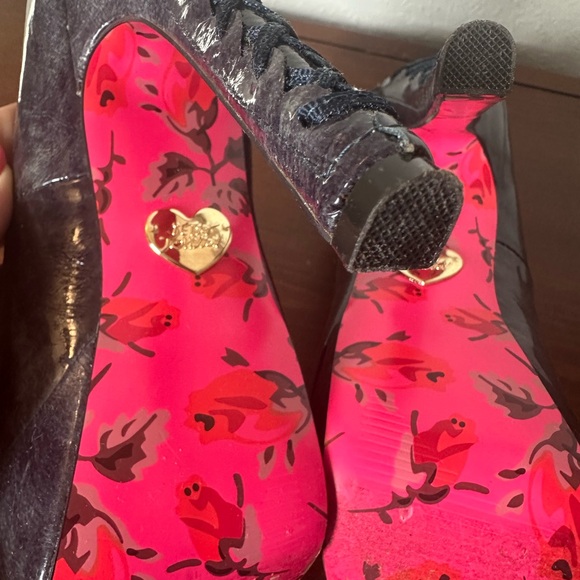 NICE PURLPLE AND PINK BETSEY JOHNSON PLAYFORM STILETTO HEELS - Picture 4 of 12